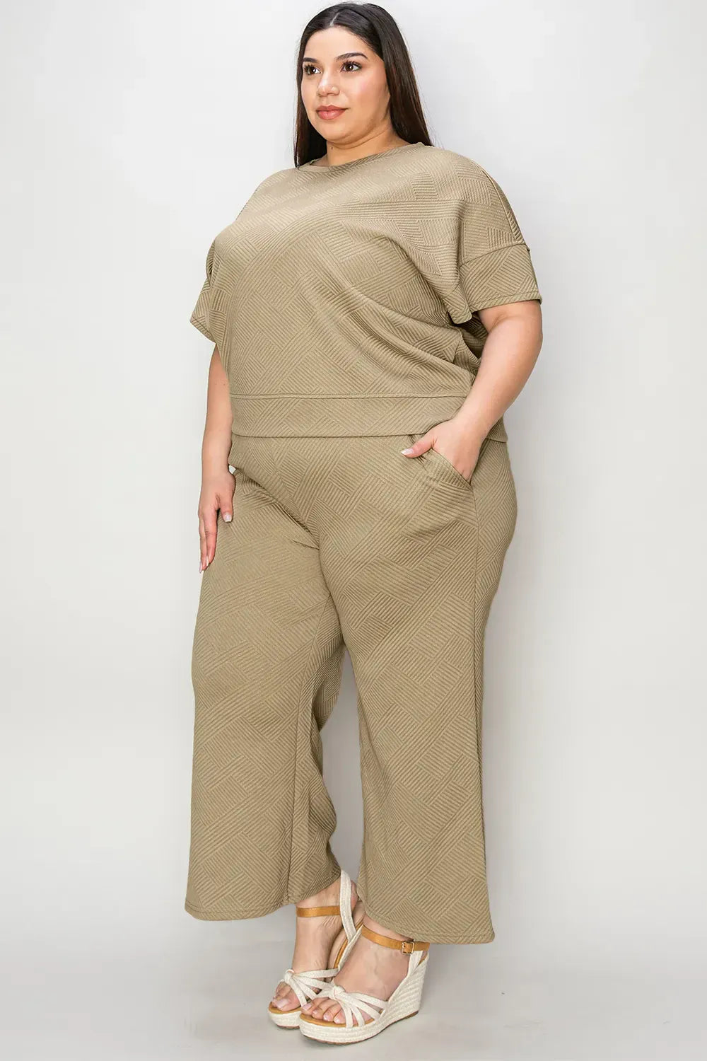Fashion Double Take Full Size Texture Short Sleeve Top and Pants Set Double Take Full Size Texture Short Sleeve Top and Pants Set